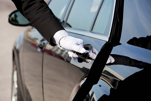 Book Car Service: PBI Airport & Boynton Beach, FL – Black, SUV, Limo, Chauffeur