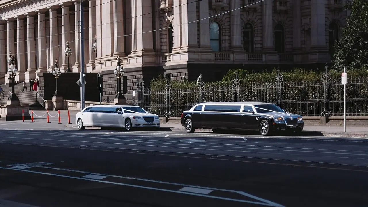 Chrysler 300C stretch limousine