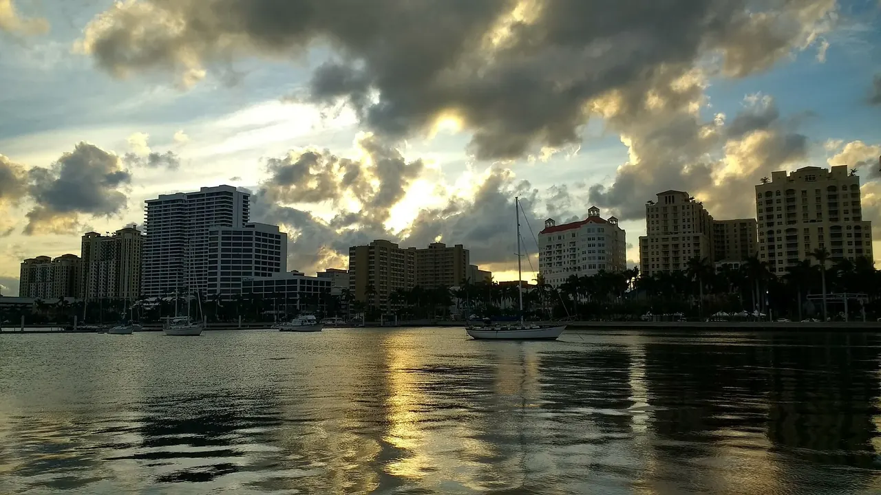 West palm beach city