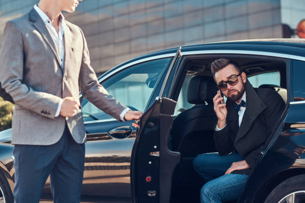 Book Car Service: FLL International Airport & Jupiter, FL – Black, SUV, Limo, Chauffeur