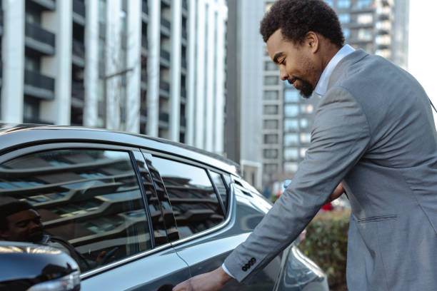 Book Car Service: MIA & Hobe Sound, FL – Black, SUV, Limo, Chauffeur