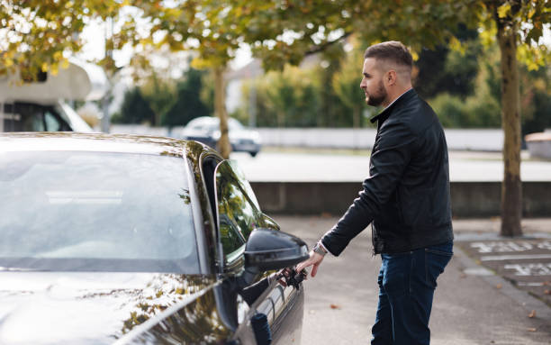 Art Basel Traffic Hacks: Glide Past Congestion with a Private Chauffeur
